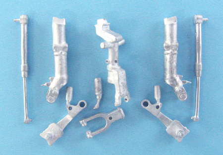 BAe Hawk Landing Gear (Revell) sac32050