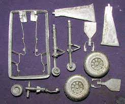 P51D Mustang Landing Gear (Trumpeter) sac32059