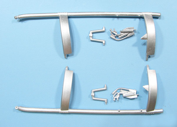 AH1G Cobra (Early) Landing gear (ICM/Revell) SAC32160