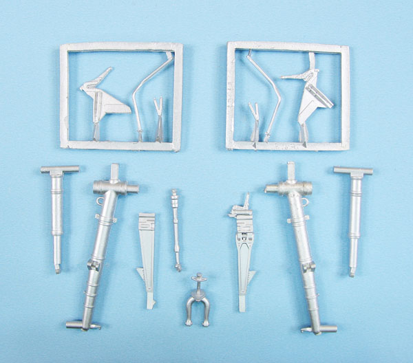 AH64D Apache Landing Gear (Takom) sac35009