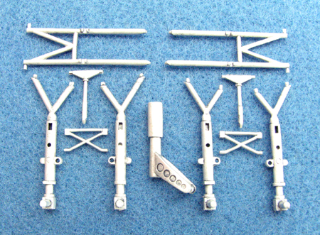 Savoia-Marchetti SM79 Landing Gear (replacement for 1/48 Trumpeter) sac48122