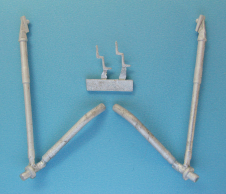 Westland Wessex UH5/HU5 Main Landing gear (Italeri) SAC48196