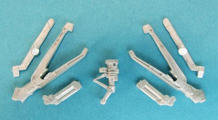 SH2 Seasprite Landing Gear (Kitty Hawk)  SAC48251