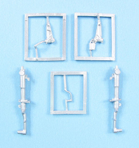 P47D Thunderbolt Landing Gear (Mini Art)  SAC48453