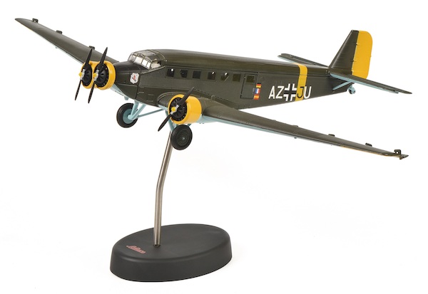 Junkers Ju 52/3m Junkers Ju52/3m "Amicale Jean-Baptiste Salis", olive 403551900