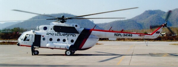 Mil Mi17 Hip  (Lao Air)  SSPN35002