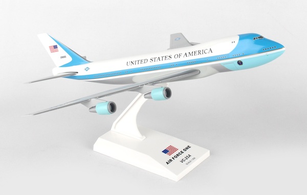 Boeing 747-200 Air Force One SKR041