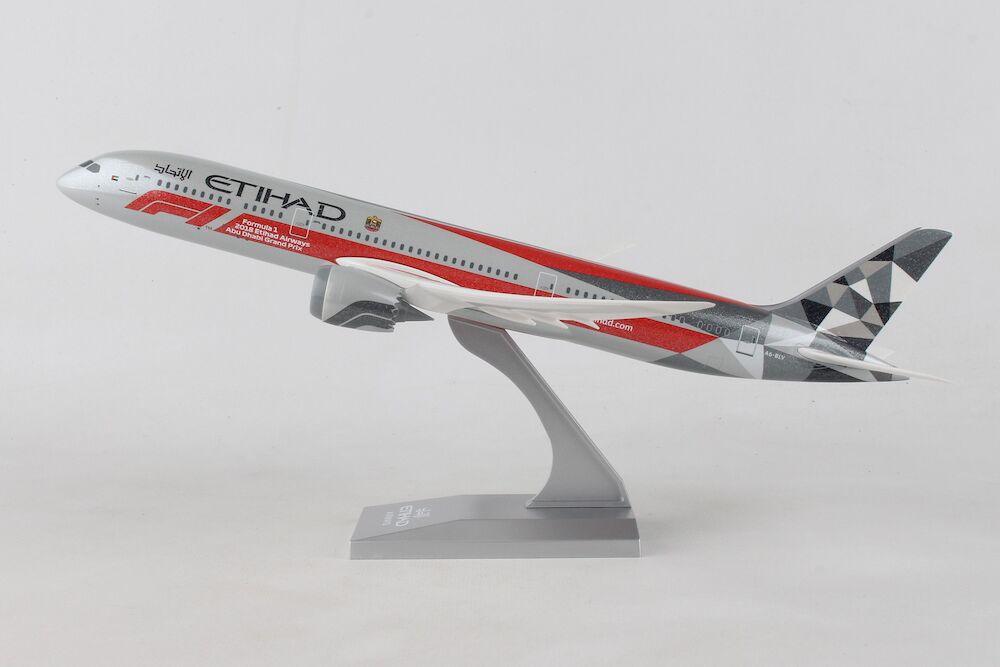 Skymarks Models SKR1005 Boeing 7879 Dreamliner Etihad "Abu