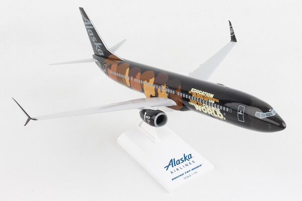 Boeing 737-900ER Alaska Airlines N492AS "Our Commitment" SKR1082