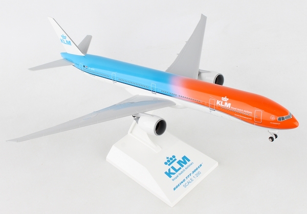 Boeing 777-300ER KLM "Orange Pride" PH-BVA SKR972