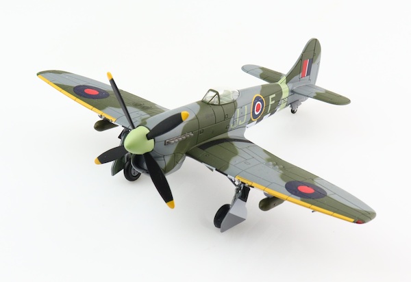 Hawker Tempest MkV, EJ762, F/Lt.David C. Fairbanks, 274 Sqn., Netherlands, November 1944 SM4009