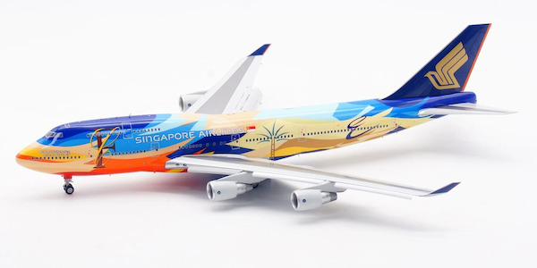 Boeing 747-400 Singapore Airlines "Tropical" 9V-SPK Flaps Down L2001FD