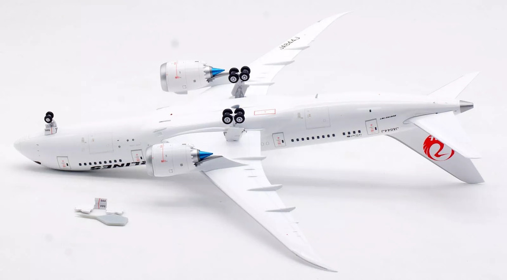 SQ Wings L2025 Boeing 787-8 Dreamliner JAL Japan Airlines JA844J