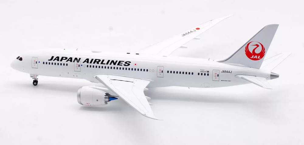 SQ Wings L2025 Boeing 787-8 Dreamliner JAL Japan Airlines JA844J