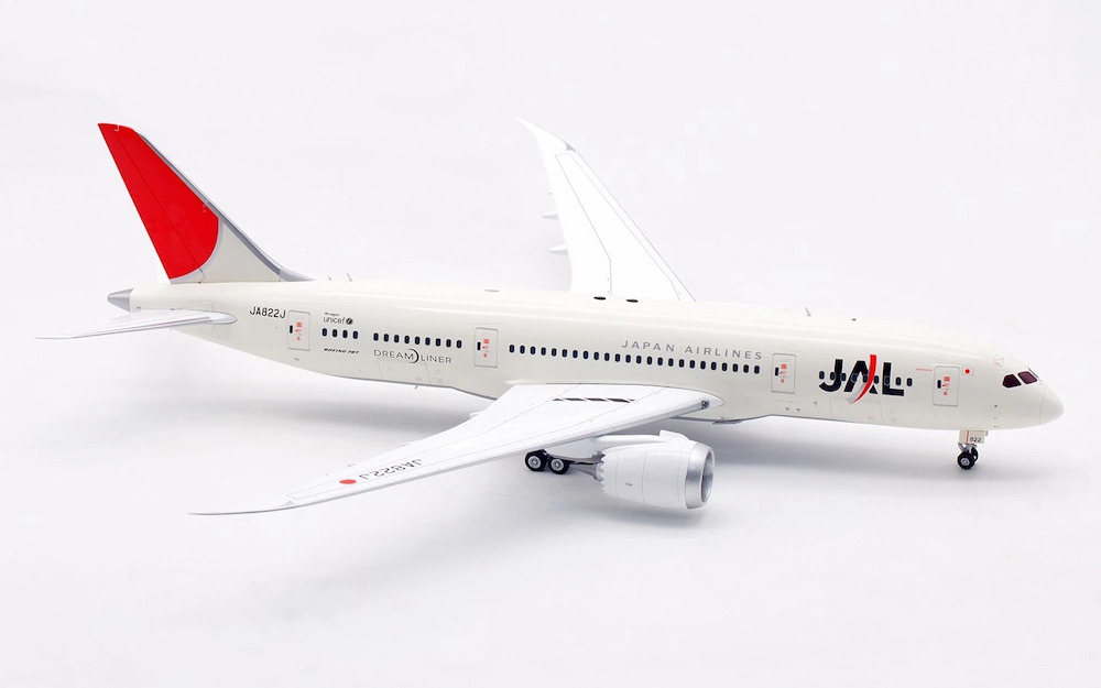 SQ Wings L2028 Boeing 787-8 Dreamliner JAL Japan Airlines JA822J