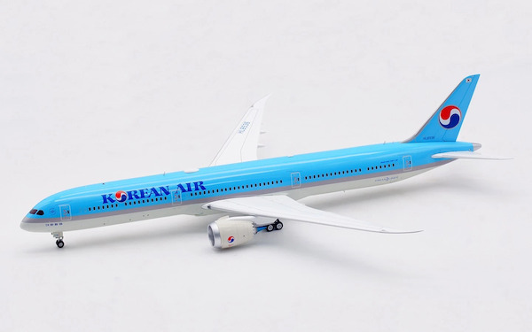 Boeing 787-10 Dreamliner Korean Air HL8536 L2045
