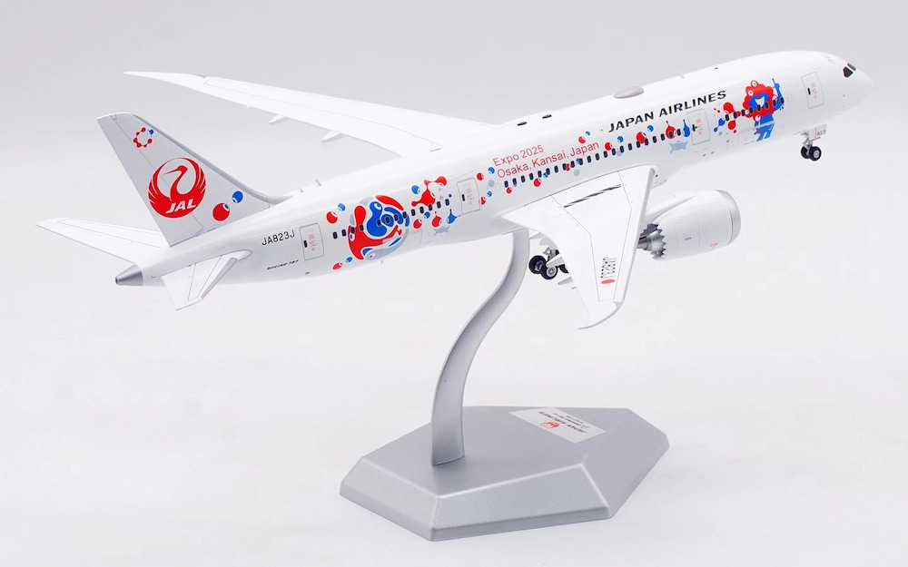SQ Wings L2098 Boeing 787-8 Dreamliner JAL Japan Airlines 