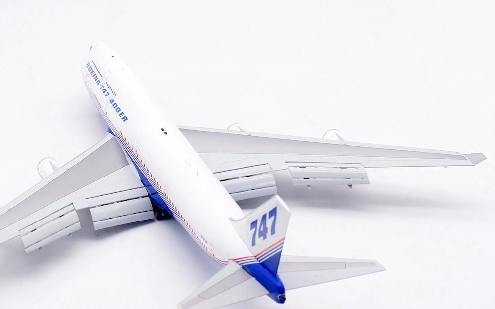 SQ Wings L2101FD Boeing 747-400 Boeing Company N747ER Flaps Down