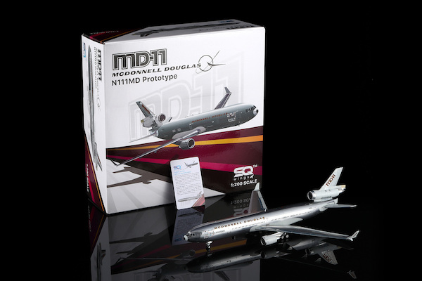 McDonnell Douglas MD11 House Color N111MD  L2105