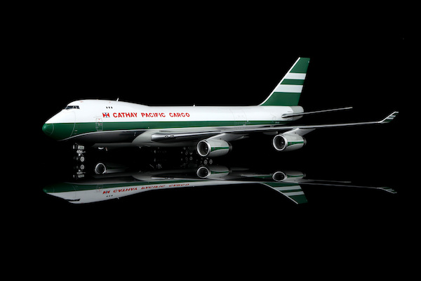 Boeing 747-400F Cathay Pacific Cargo VR-HUH L2130