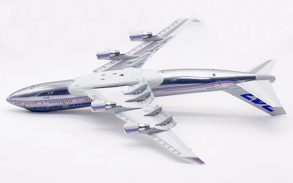 SQ Wings L2131FD Boeing 747-400 Boeing House Color N401PW Polishe