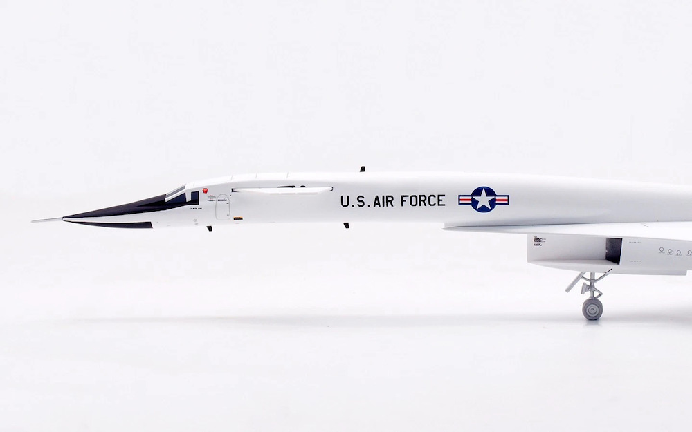 SQ Wings L2139 North American XB-70 Valkyrie U.S. Air Force SQ Wings L2139 North American XB-70 Valkyrie U.S. Air Force