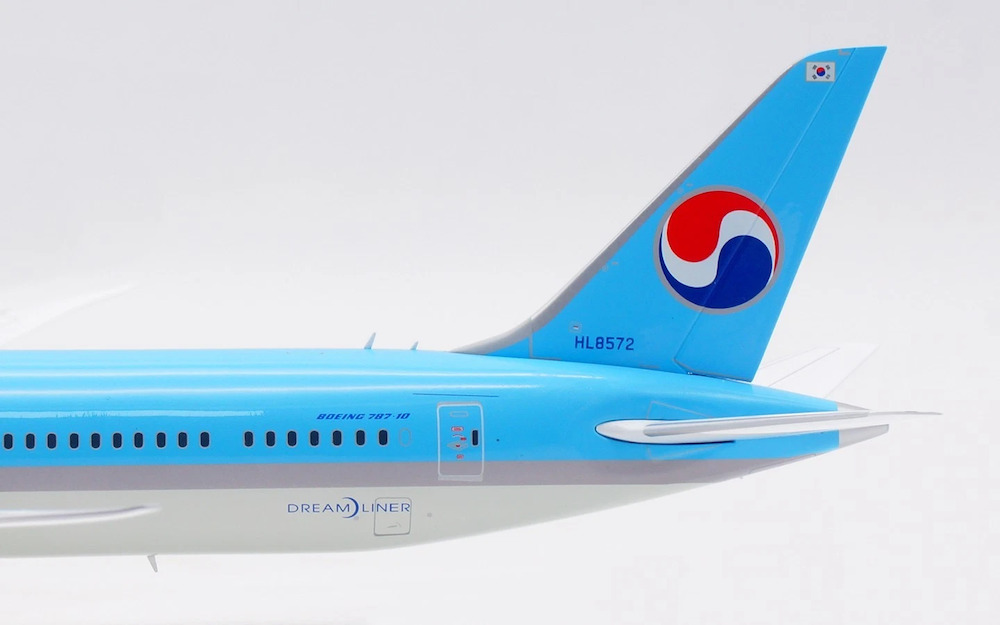 SQ Wings L2140 Boeing 787-10 Dreamliner Korean Air HL8572