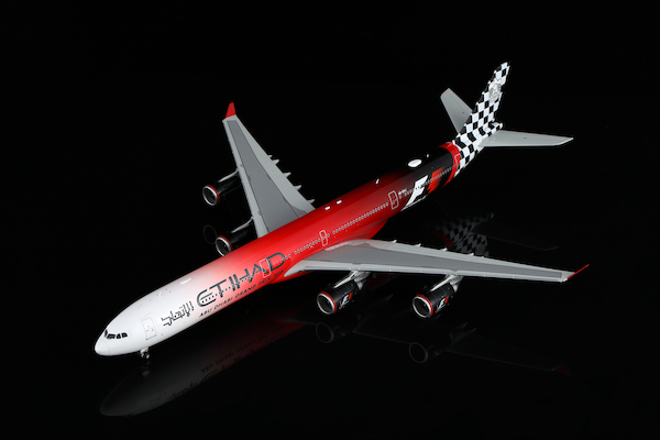 Airbus A340-600 Etihad Airways "ABU DHABI GRAND PRIX 2016" A6-EHJ L2172