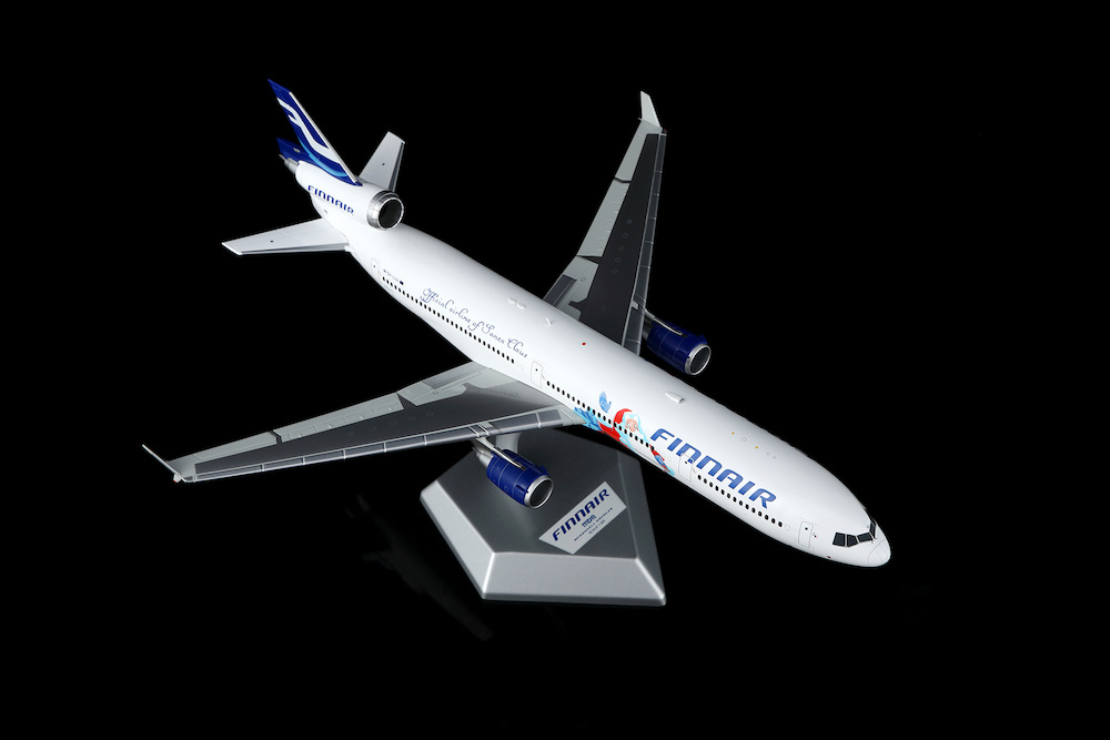 SQ Wings L2230 McDonnell Douglas MD11 Finnair 