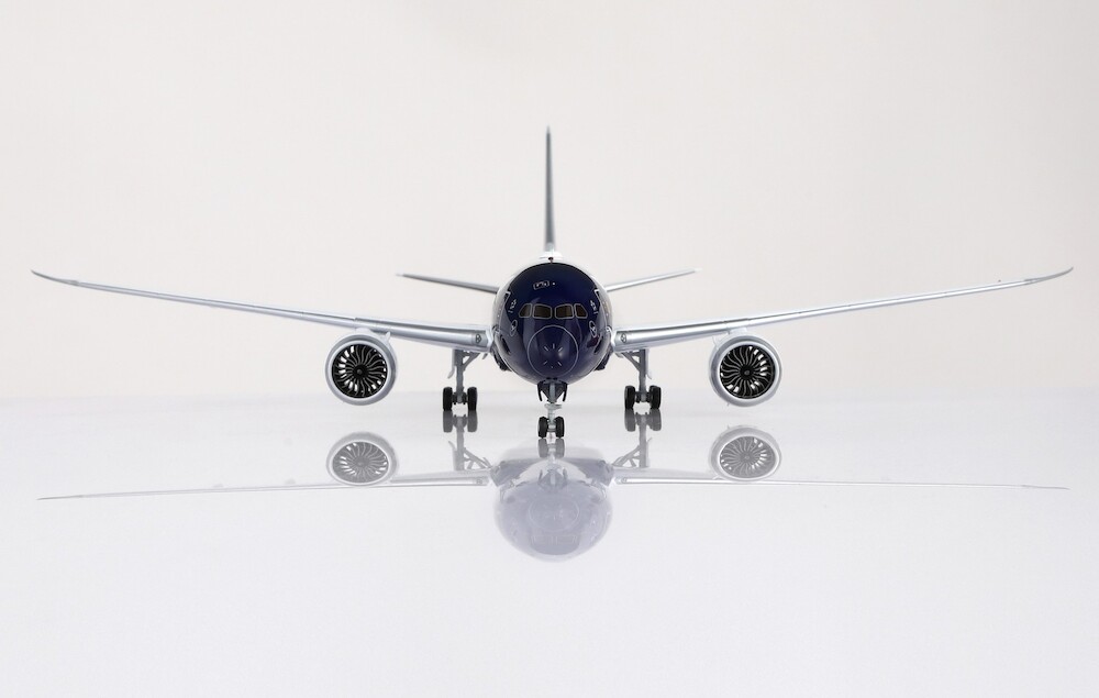 SQ Wings L2279 Boeing 787-9 Dreamliner Lufthansa 