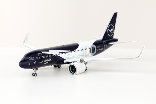 Airbus A320neo Lufthansa "100th Anniversary" D-AING Flaps Down L2345FD