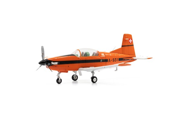 Pilatus PC7 A-931 Swiss Air Force original colours orange 85.001716