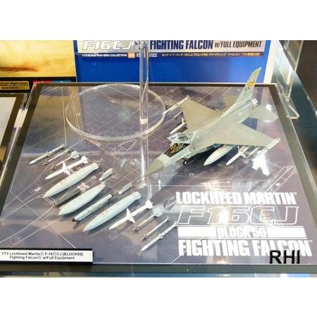 Lockheed Martin F16CJ (Block 50) Fighting Falcon with full equipment  60788
