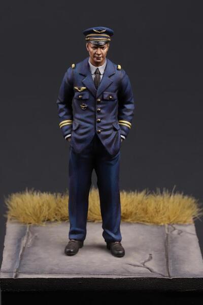 French Pilot WWII #2 48010