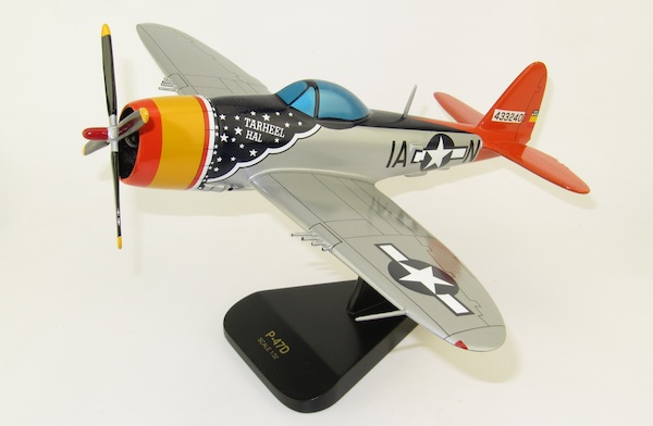 P47D Thunderbolt Razorback USAAF "Tarheel Hal"  TMP47D32