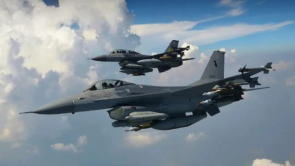 F16A Fighting Falcon with South Korean KGGB gliding bombs (103sq RTAF) RTAF F16-KGGB
