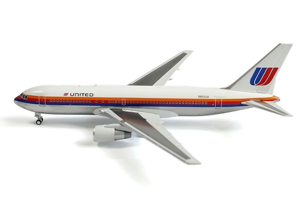 Boeing 767-200ER United Airlines N601UA 400006