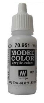 Vallejo Model Color White (FS37925, RAL9016, RLM21) val001