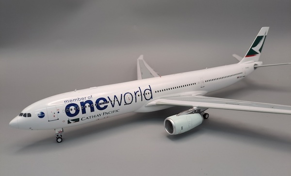 Airbus A330-341 Cathay Pacific "Oneworld" B-HLU WB-A330-3-002