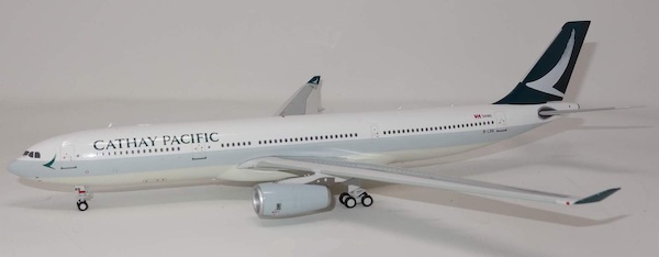 Airbus A330-343 Cathay Pacific Airways B-LBB WB-A330-3-015