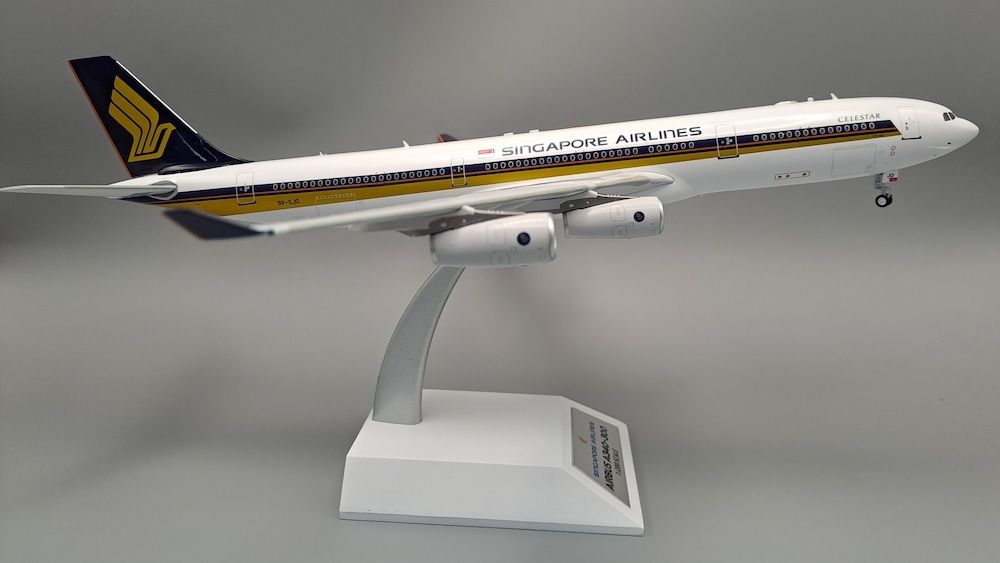 ➀ 1/400 シンガポール航空 AIRBUS A340-300 9V-SJE-