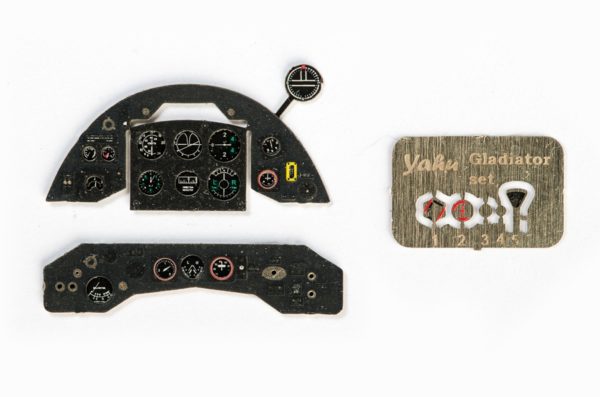 Instrument Panel Gloster Gladiator MKI late and MKII (Roden) YMA4832