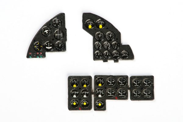 Instrument Panel Petlyakov Pe2 (ICM)  YMA4833