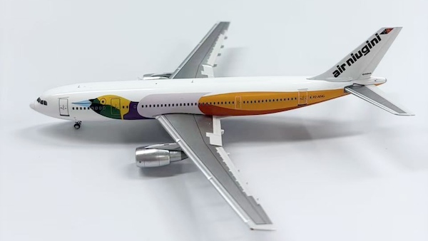 Airbus A300-B4 Air Niugini P2-ANG  Y30003