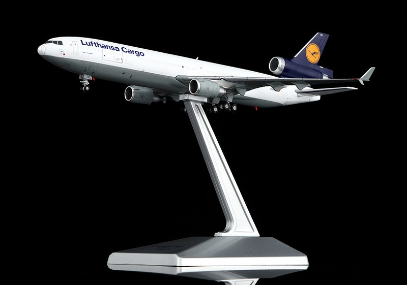 YY Wings YY1101D McDonnell Douglas MD11F Lufthansa Cargo D-ALCD I