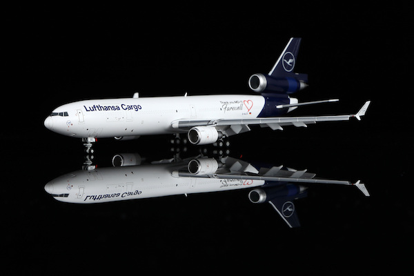 McDonnell Douglas MD11F Lufthansa Cargo "Final flight" D-ALCC Flaps down  YY1117F