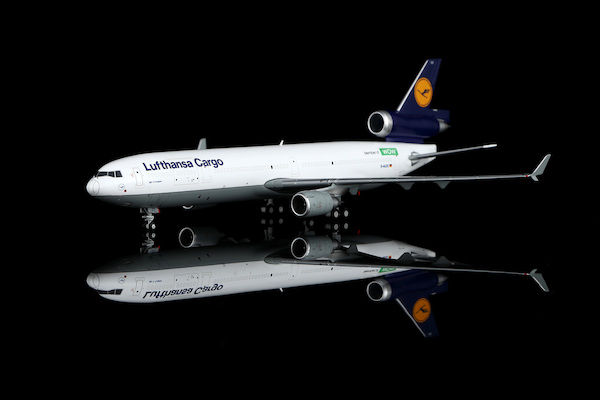 McDonnell Douglas MD11F Lufthansa Cargo "Member of Wow" D-ALCC  YY1119