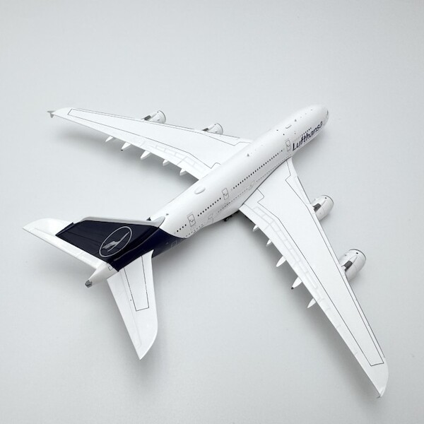 Airbus A380 Lufthansa New Livery D-AIMB  YY38001