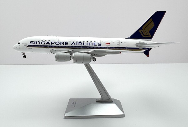 Airbus A380 Singapore Airlines 9V-SKJ  YY38003