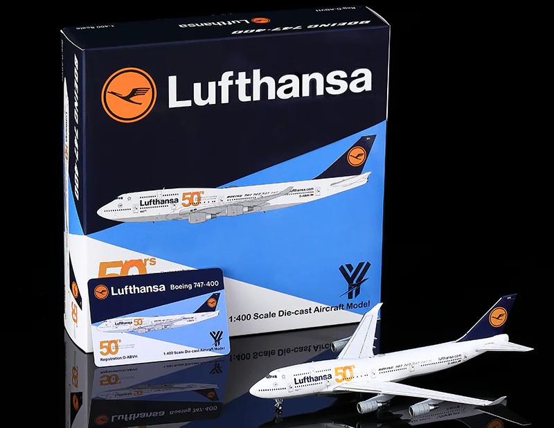 YY Wings YY74412F Boeing 747-400 Lufthansa D-ABVH Flaps Down